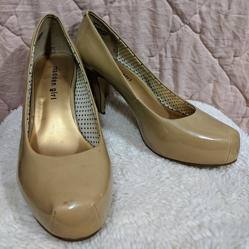 Madden Girl Nude Platform Pumps